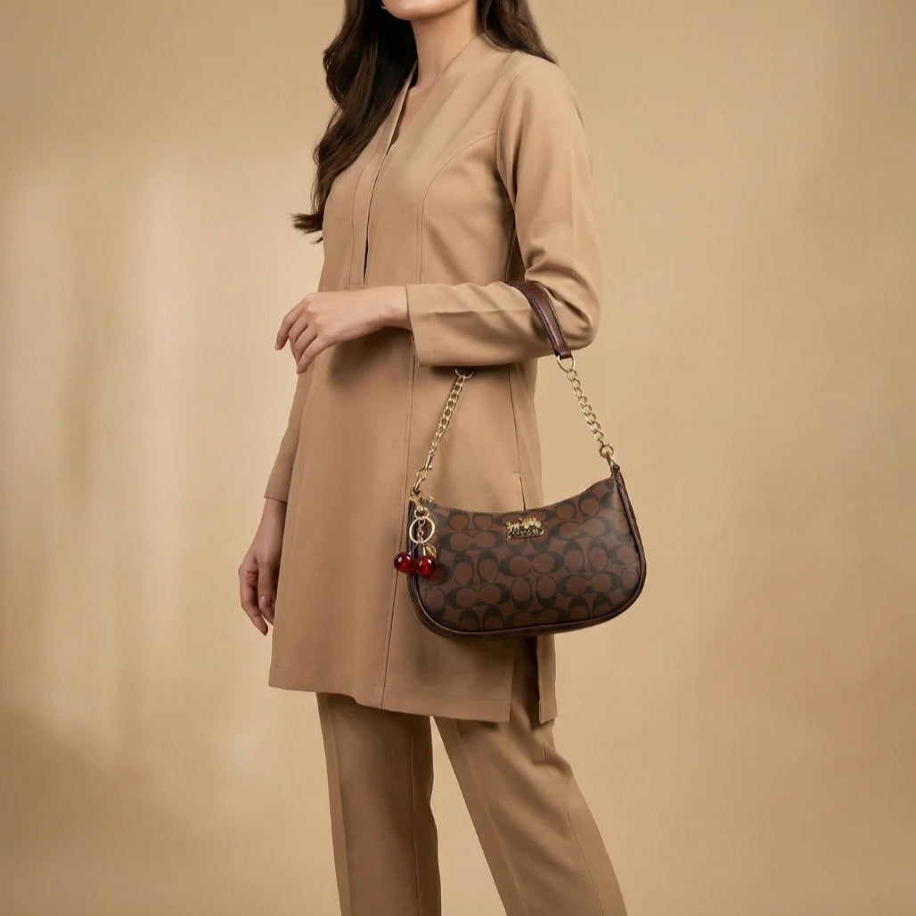 Signature Classic Bagiffy collection -  Dark brown. ( with cherry key chain )